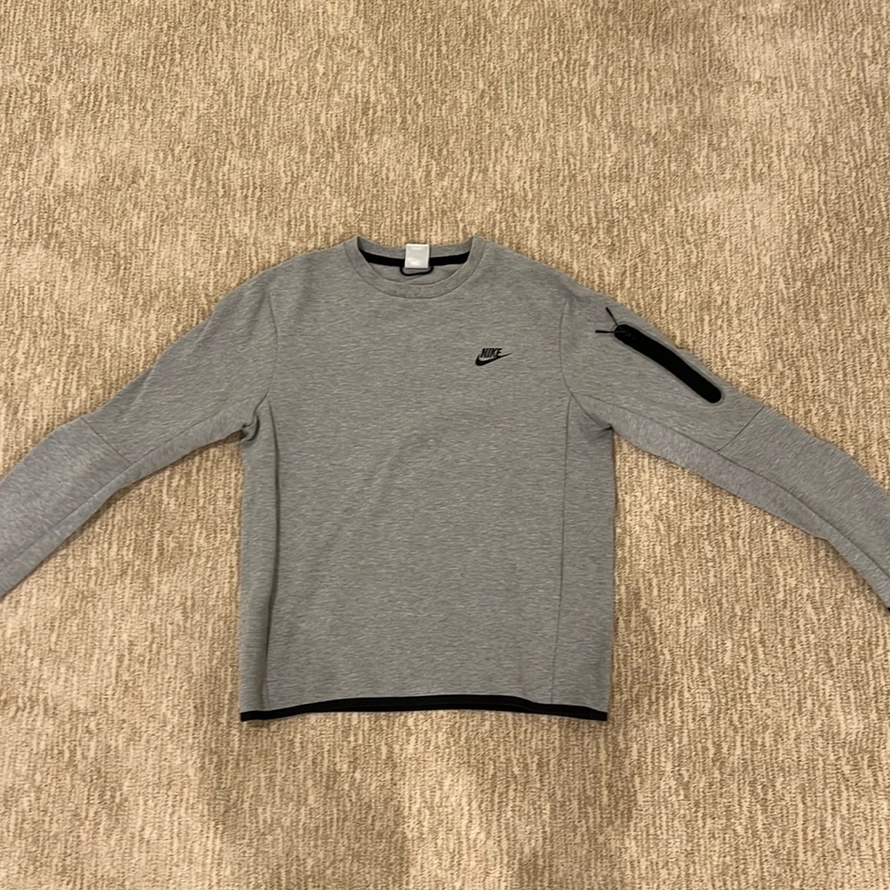 Nike Sportswear Tech Fleece Crew Sweatshirt